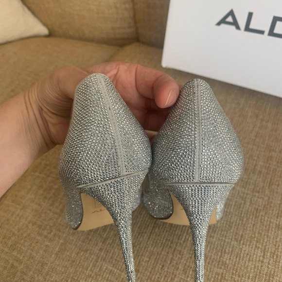 Aldo Edulla Heel Size 8 - Picture 5 of 5